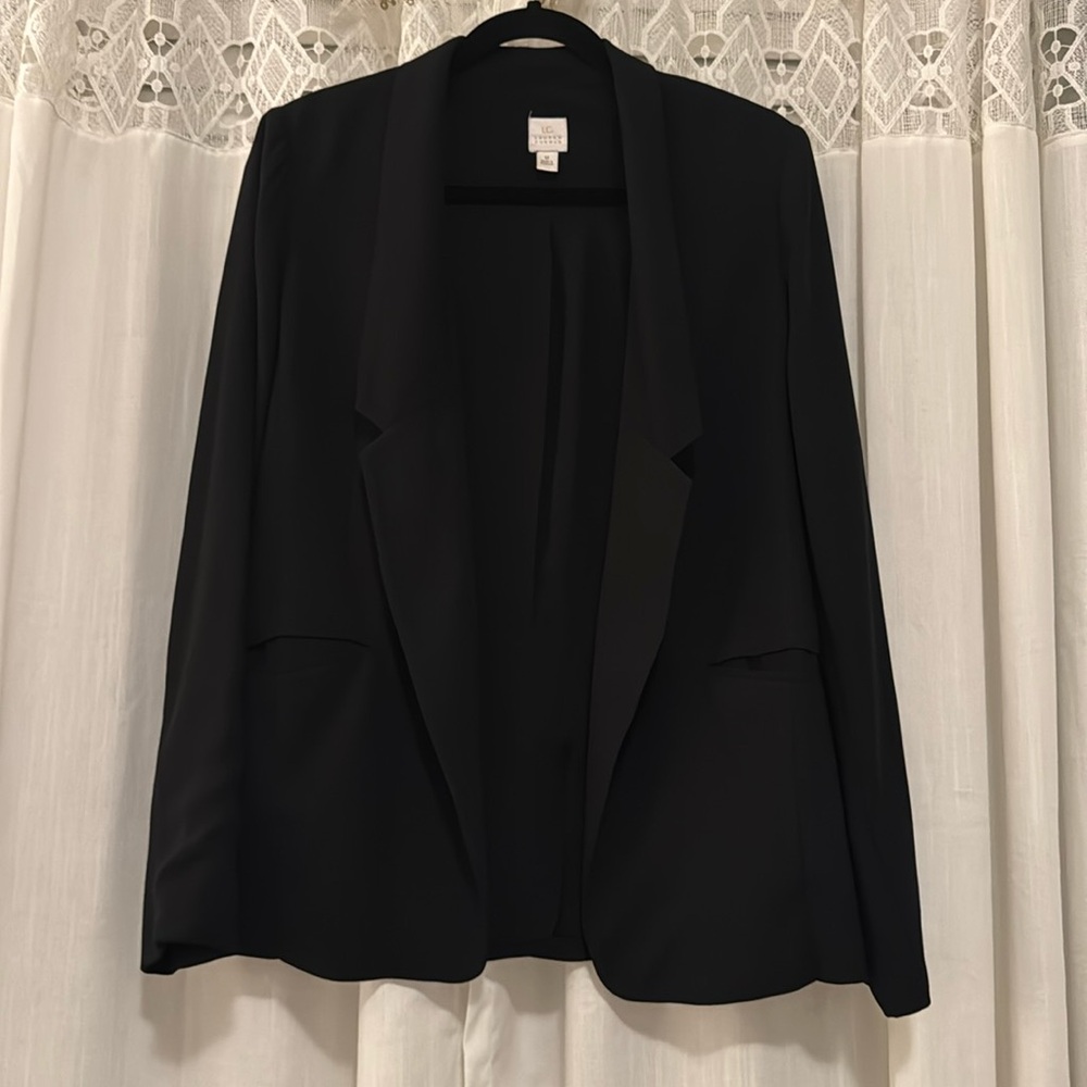 LC Lauren Conrad black blazer